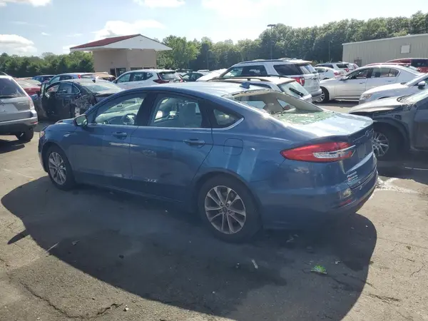 3FA6P0HD6KR275359 2019 FORD FUSION - Image 2