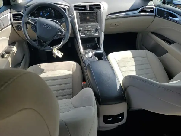 3FA6P0HD6KR275359 2019 FORD FUSION - Image 8