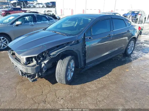 3FA6P0HD6KR281369 2019 FORD FUSION - Image 2