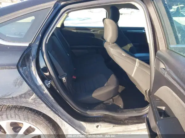 3FA6P0HD6KR282490 2019 FORD FUSION - Image 8