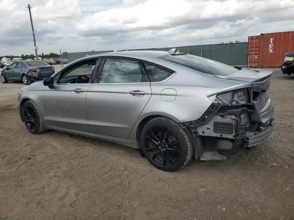 3FA6P0HD6LR103981 2020 FORD FUSION - Image 2