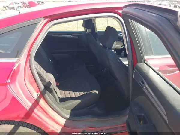 3FA6P0HD6LR110235 2020 FORD FUSION - Image 8