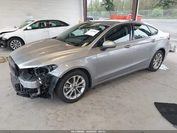 3FA6P0HD6LR122451 2020 FORD FUSION - Image 2