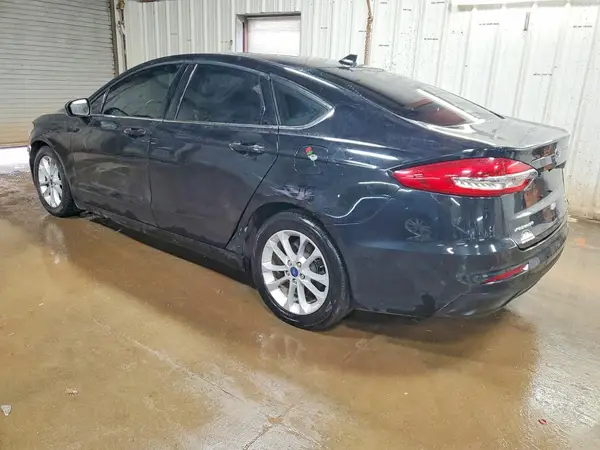 3FA6P0HD6LR123003 2020 FORD FUSION - Image 2