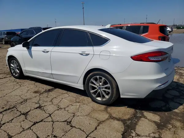 3FA6P0HD6LR125219 2020 FORD FUSION - Image 2