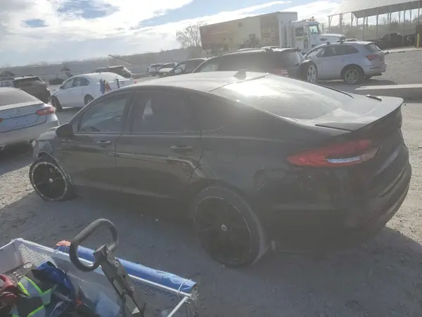 3FA6P0HD6LR129514 2020 FORD FUSION - Image 2
