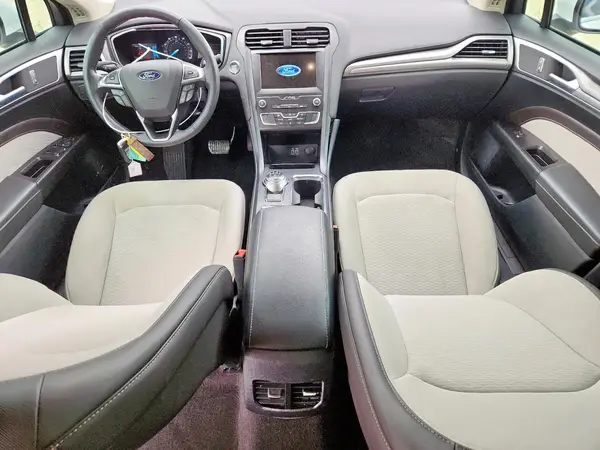 3FA6P0HD6LR140075 2020 FORD FUSION - Image 8
