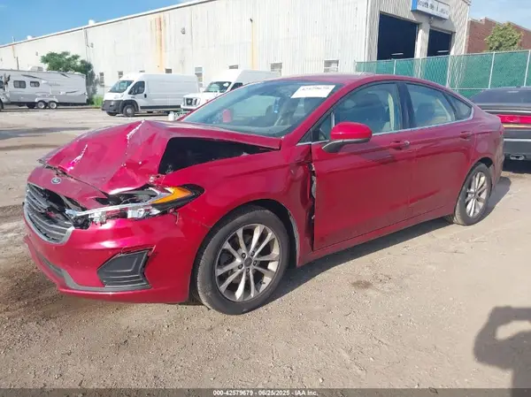 3FA6P0HD6LR142554 2020 FORD FUSION - Image 2