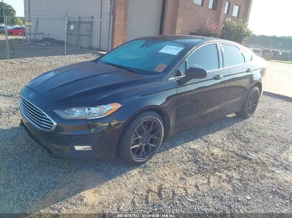 3FA6P0HD6LR143056 2020 FORD FUSION - Image 2