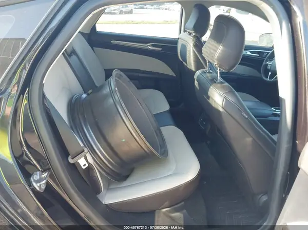 3FA6P0HD6LR143056 2020 FORD FUSION - Image 8