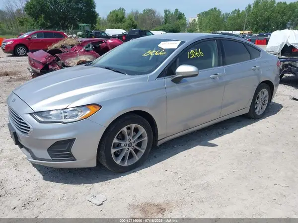 3FA6P0HD6LR144501 2020 FORD FUSION - Image 2
