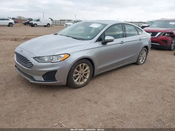 3FA6P0HD6LR150637 2020 FORD FUSION - Image 2