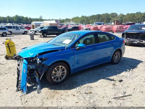 3FA6P0HD6LR156230 2020 FORD FUSION - Image 2
