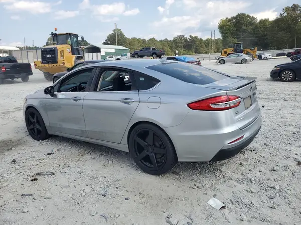 3FA6P0HD6LR159595 2020 FORD FUSION - Image 2