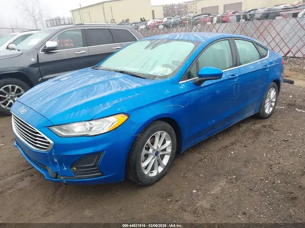 3FA6P0HD6LR166174 2020 FORD FUSION - Image 2