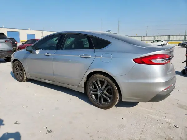 3FA6P0HD6LR169236 2020 FORD FUSION - Image 2