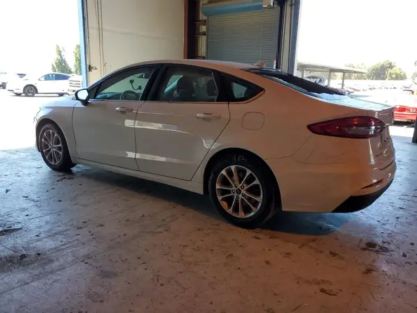 3FA6P0HD6LR171696 2020 FORD FUSION - Image 2