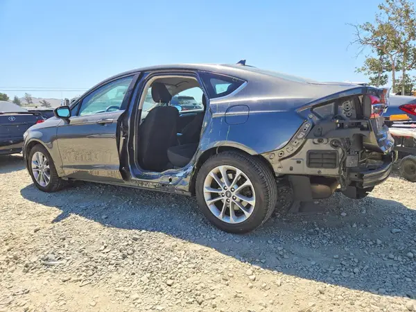 3FA6P0HD6LR171763 2020 FORD FUSION - Image 2