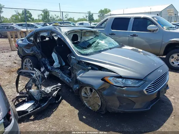 3FA6P0HD6LR198106 2020 FORD FUSION - Image 1