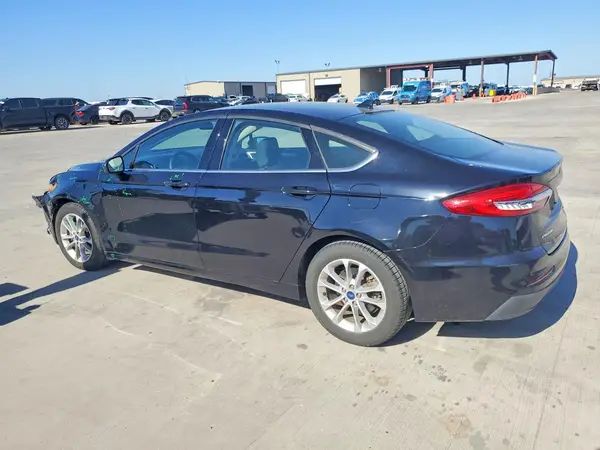 3FA6P0HD6LR225952 2020 FORD FUSION - Image 2