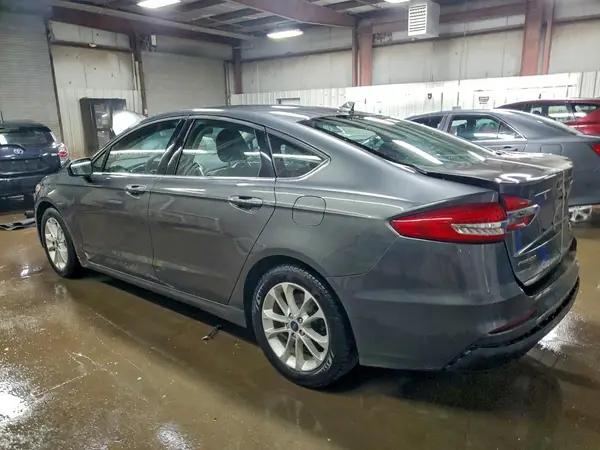 3FA6P0HD6LR228205 2020 FORD FUSION - Image 2