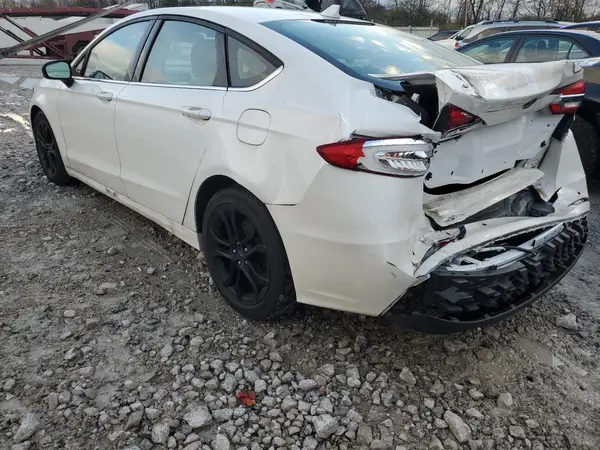 3FA6P0HD6LR229175 2020 FORD FUSION - Image 2