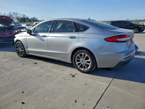 3FA6P0HD6LR229564 2020 FORD FUSION - Image 2
