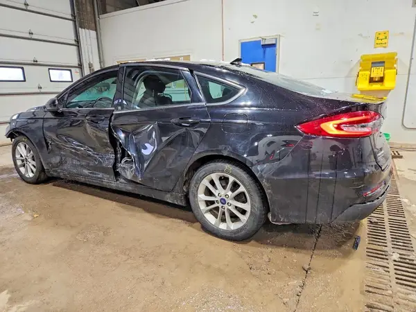 3FA6P0HD6LR232786 2020 FORD FUSION - Image 2