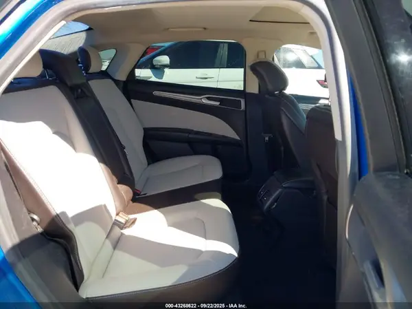 3FA6P0HD6LR235025 2020 FORD FUSION - Image 8