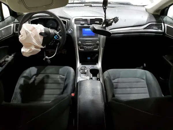 3FA6P0HD6LR246512 2020 FORD FUSION - Image 8