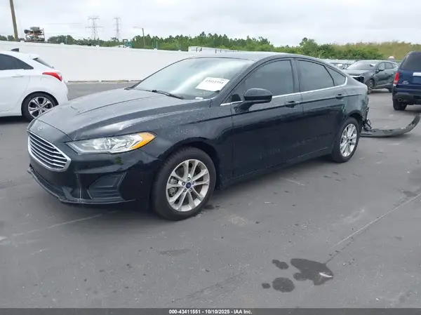 3FA6P0HD6LR249202 2020 FORD FUSION - Image 2
