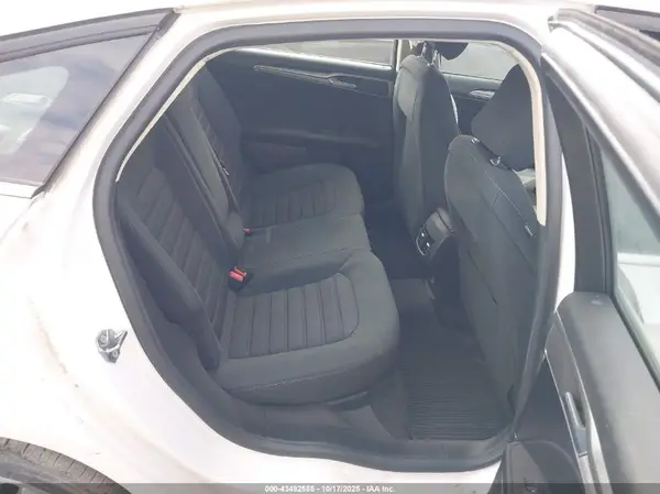 3FA6P0HD6LR254285 2020 FORD FUSION - Image 8