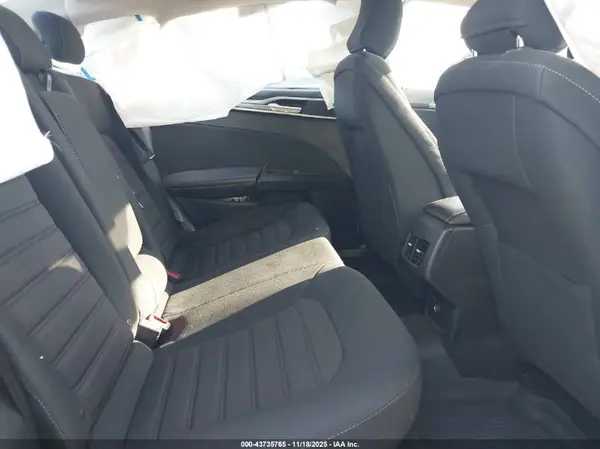 3FA6P0HD6LR263049 2020 FORD FUSION - Image 8