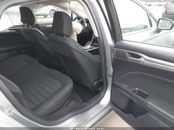 3FA6P0HD6LR263357 2020 FORD FUSION - Image 8