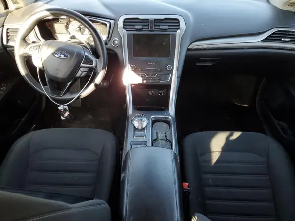 3FA6P0HD6LR263844 2020 FORD FUSION - Image 8