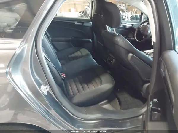 3FA6P0HD7GR120097 2016 FORD FUSION - Image 8