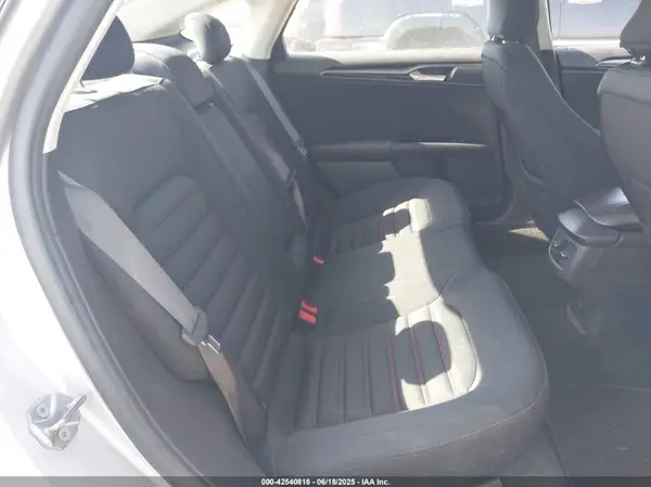3FA6P0HD7GR124182 2016 FORD FUSION - Image 8