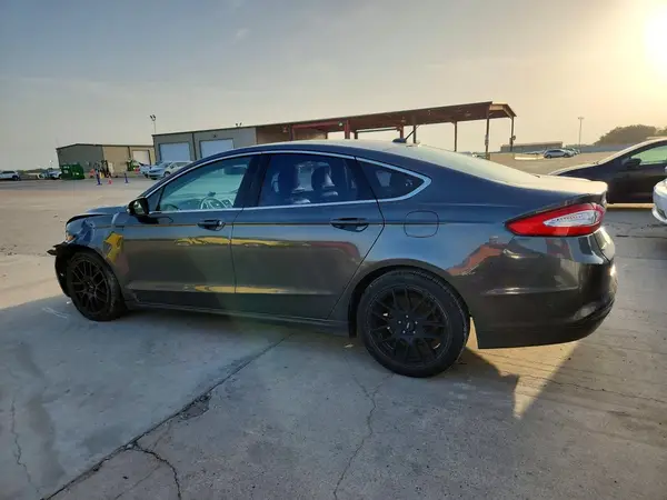 3FA6P0HD7GR193034 2016 FORD FUSION - Image 2