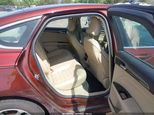 3FA6P0HD7GR205229 2016 FORD FUSION - Image 8
