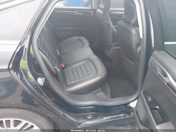 3FA6P0HD7GR205621 2016 FORD FUSION - Image 8