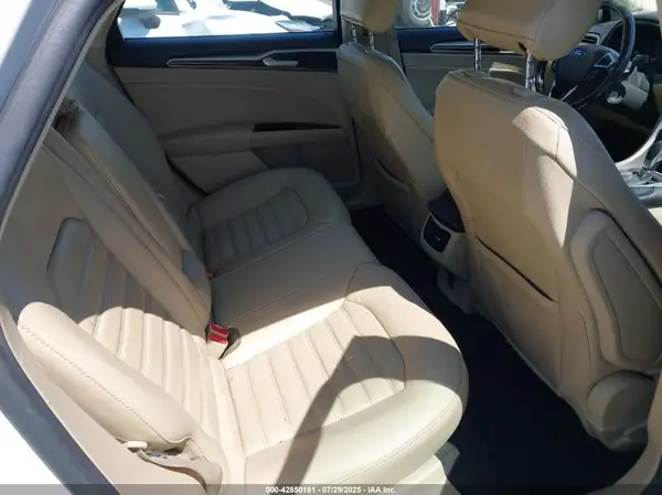 3FA6P0HD7GR284420 2016 FORD FUSION - Image 8
