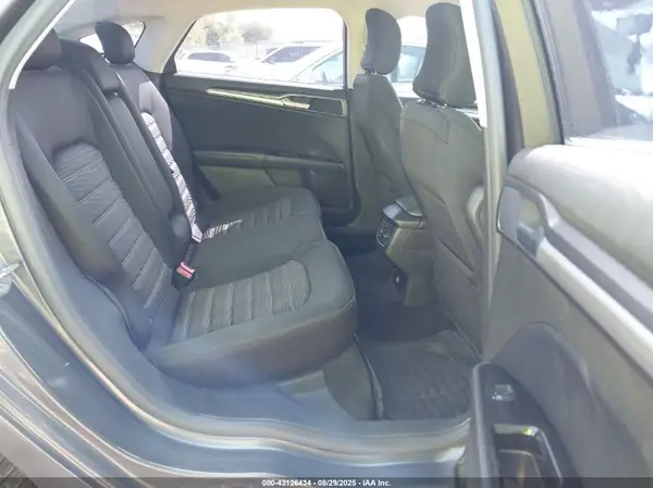 3FA6P0HD7GR290072 2016 FORD FUSION - Image 8
