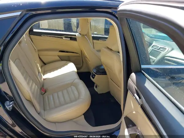 3FA6P0HD7GR296132 2016 FORD FUSION - Image 8