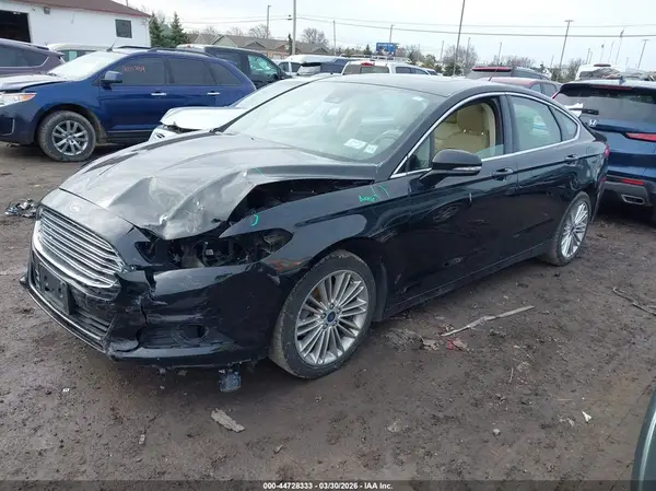 3FA6P0HD7GR300101 2016 FORD FUSION - Image 2