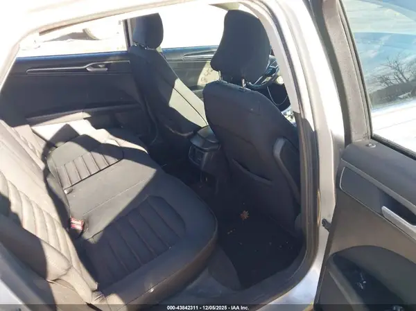 3FA6P0HD7GR306593 2016 FORD FUSION - Image 8