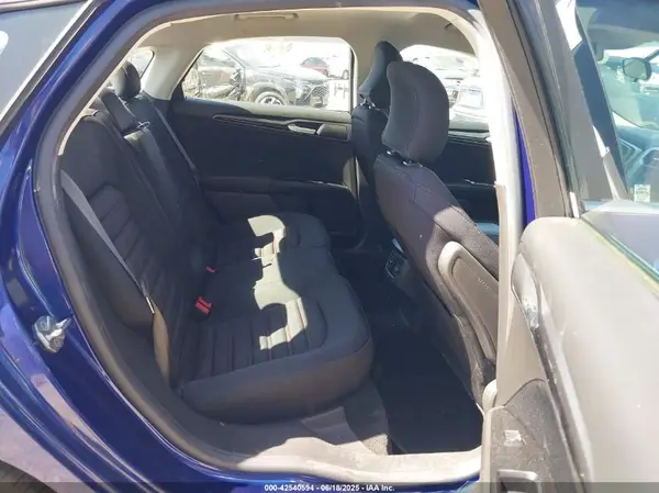 3FA6P0HD7GR384923 2016 FORD FUSION - Image 8