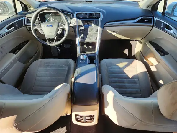 3FA6P0HD7HR123728 2017 FORD FUSION - Image 8