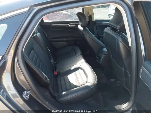 3FA6P0HD7HR127889 2017 FORD FUSION - Image 8