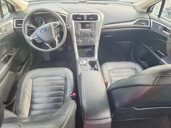 3FA6P0HD7HR142666 2017 FORD FUSION - Image 8