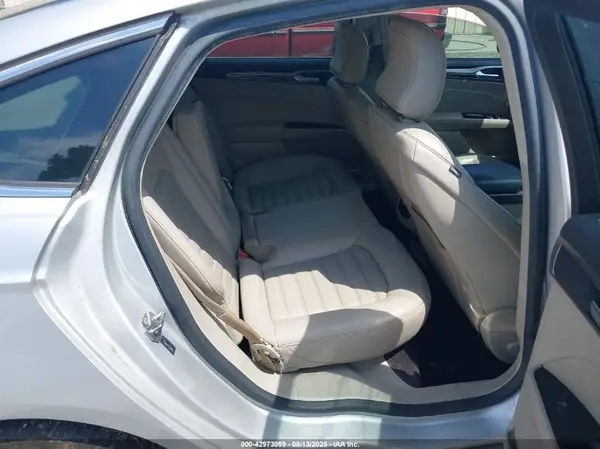 3FA6P0HD7HR166207 2017 FORD FUSION - Image 8
